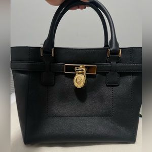 MICHAEL KORS Hamilton Traveler Medium Saffiano Leather Tote 30F4GHMT6T